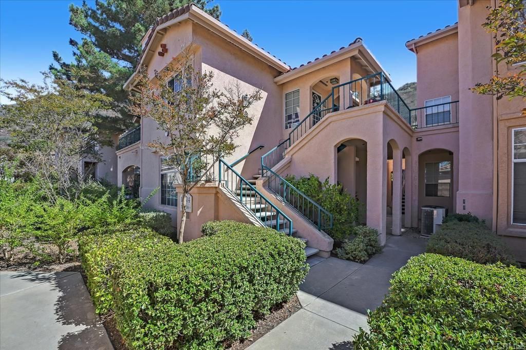 I have sold a property at 333 18614 Caminito Cantilena in San Diego
